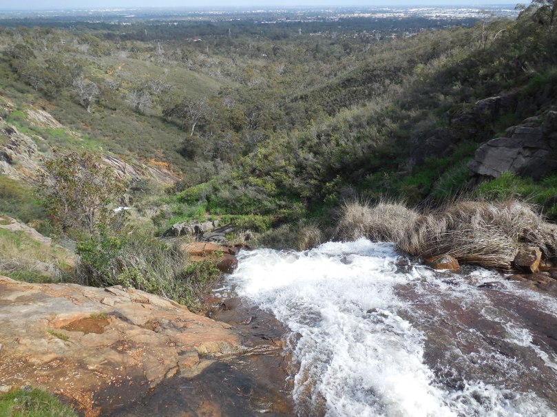lesmurdie falls 007.JPG